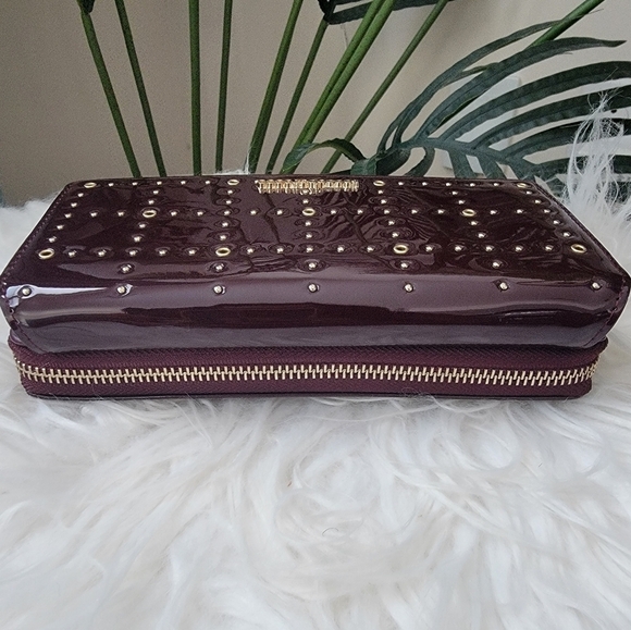 NWT Patent Leather Wine Red and Gold Studded Roccobarocco Wallet and Clutch - Picture 3 of 7
